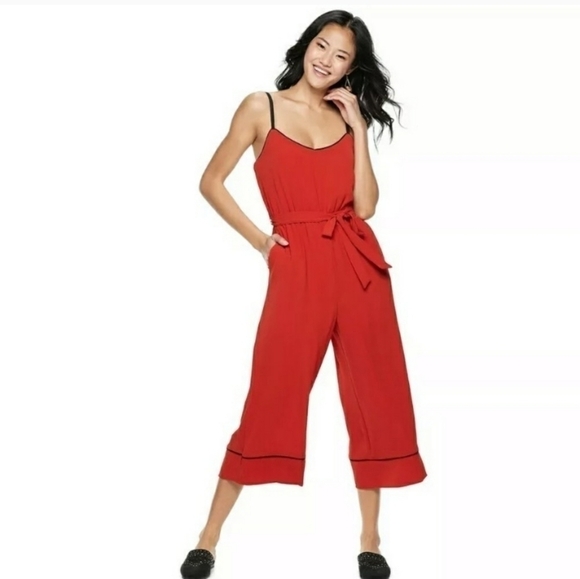 AS U WISH jumpsuit cropped leg - Picture 1 of 8